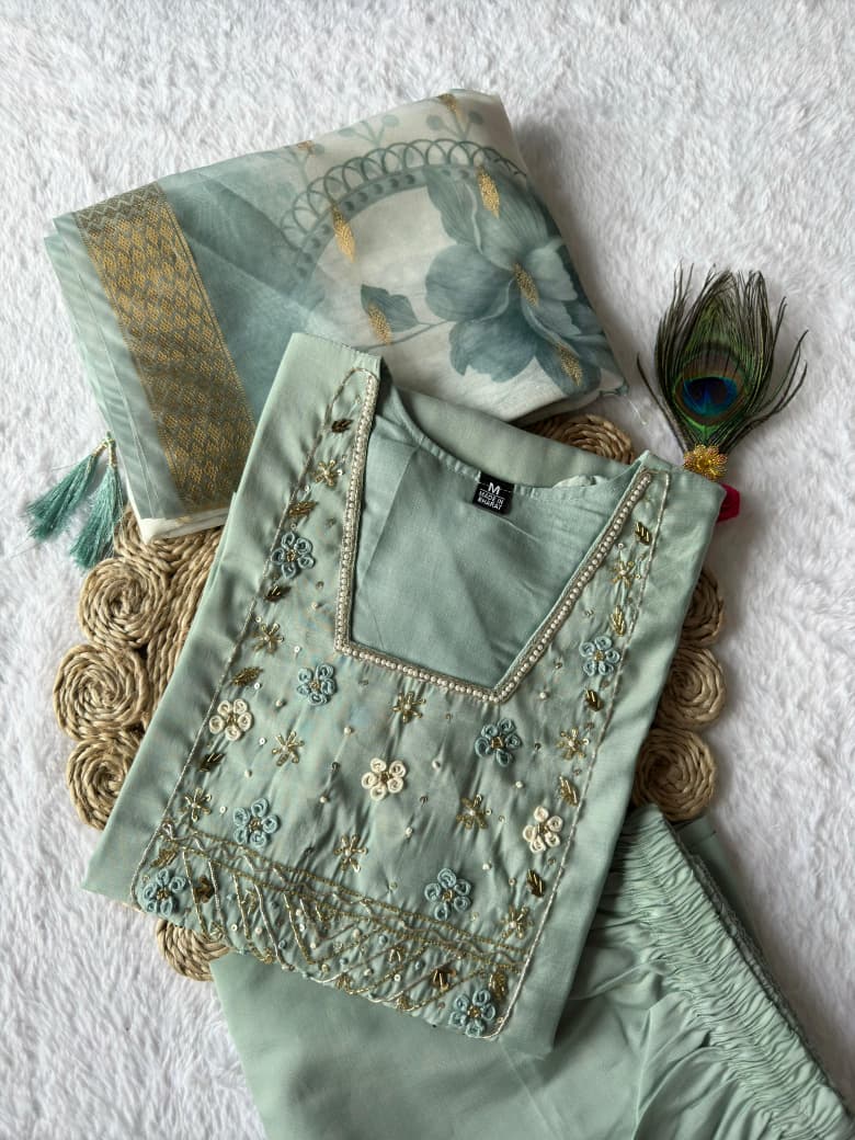 PHOTO-2025-09-12-10-17-41